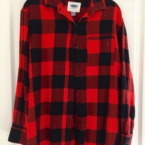 Old navy red & black plaid flannel