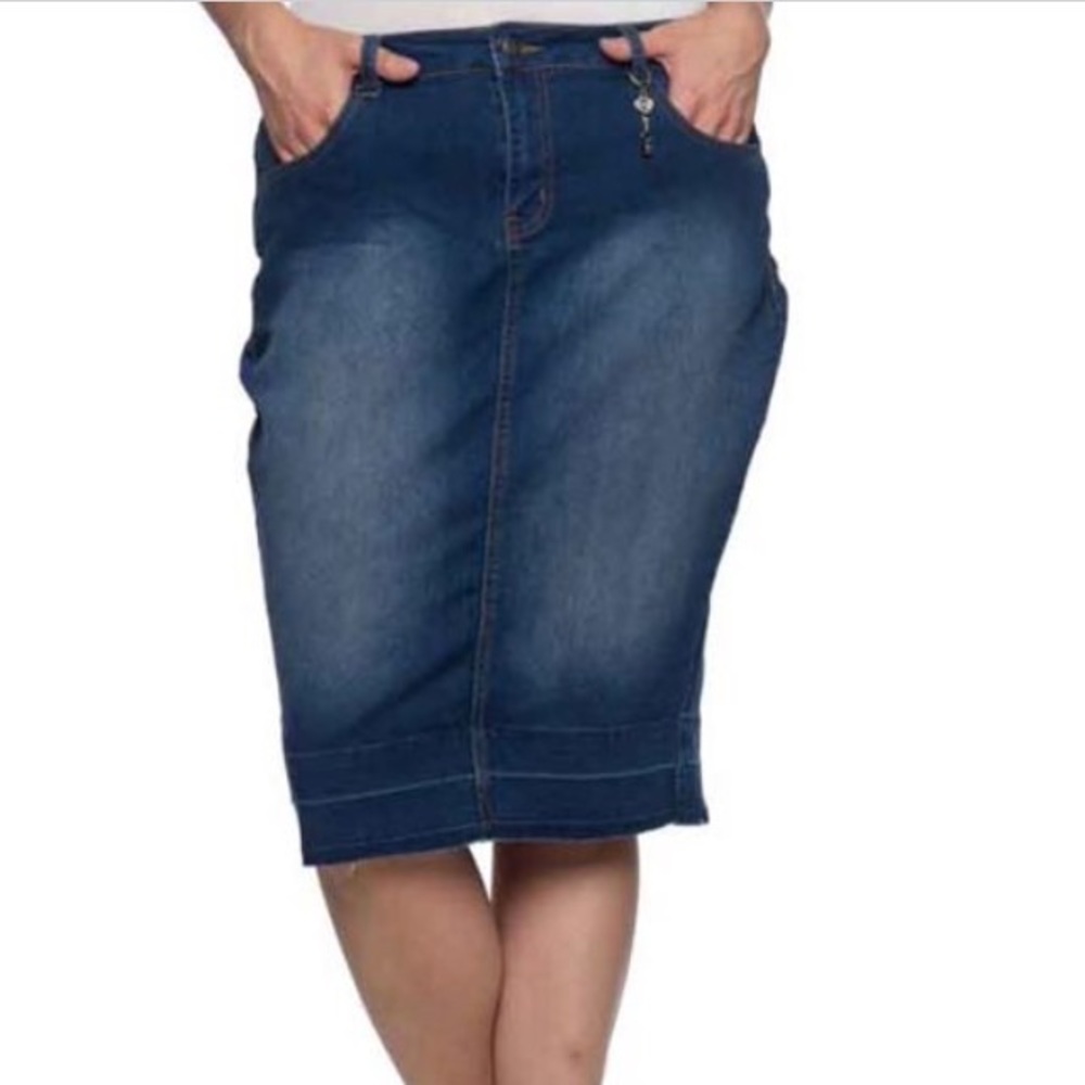 Plus Denim Pencil Skirt