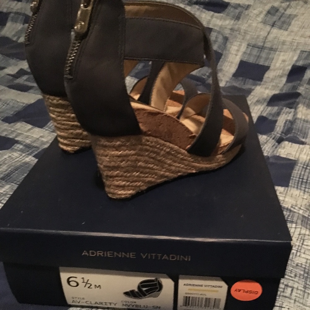 Sandals - Picture 2 of 3