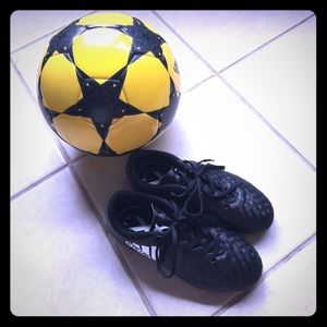 Adidas Soccer Cleats Size 1Y