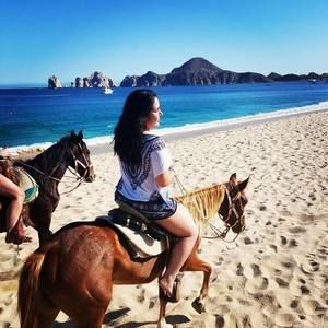 Meet your Posher, Sierra