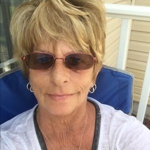 Meet your Posher, Diane