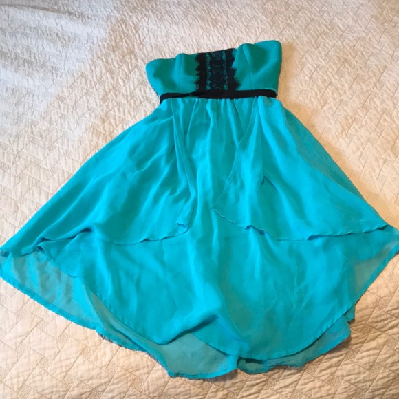 ⚠️CLOSET CLOSED ⚠️ - Picture 2 of 8