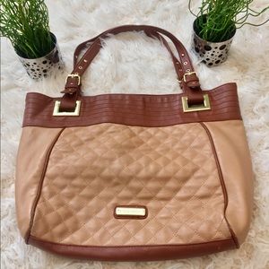 ✨👜STEVE MADDEN Handbag👜✨