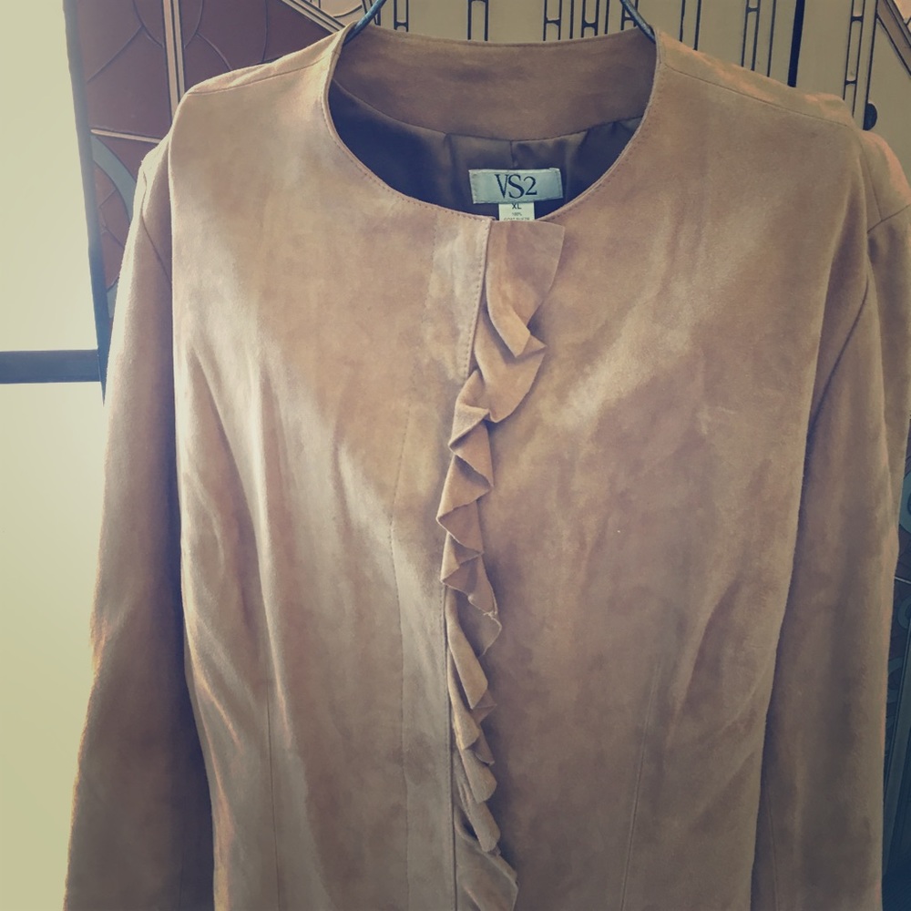 Suede Jacket w/ Ruffled Front in XL