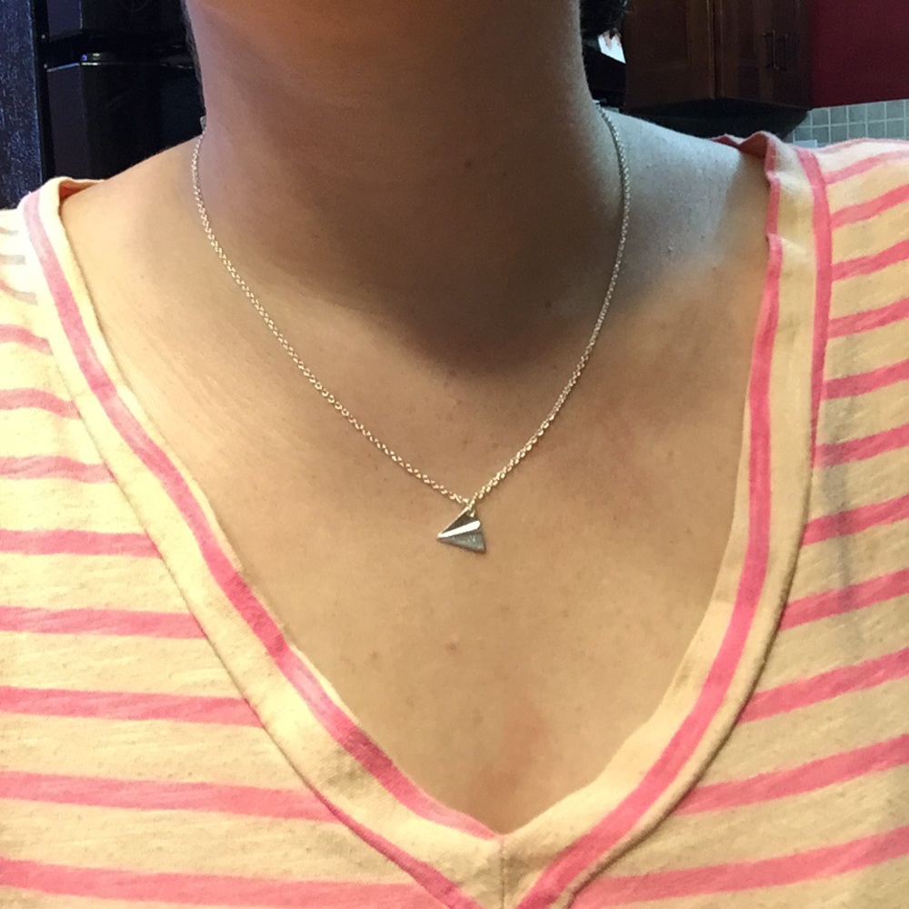 NWT Paper airplane necklace - Picture 2 of 4