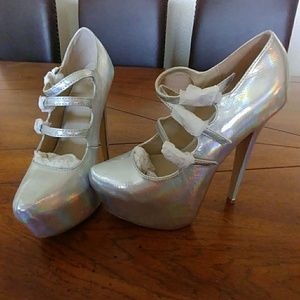 Iridescent Silver 3 Buckle Platform Holiday Shoes
