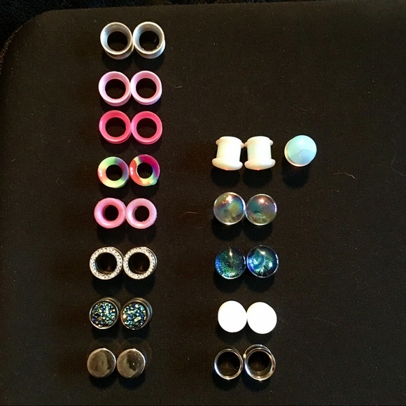 16 gauge earrings hot topic