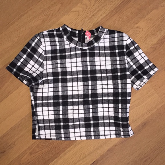 Top - Picture 1 of 2