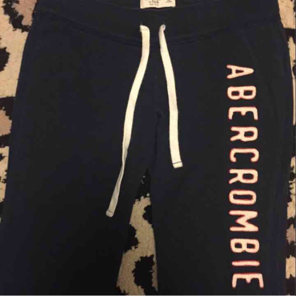 Abercrombie & Fitch Sweats