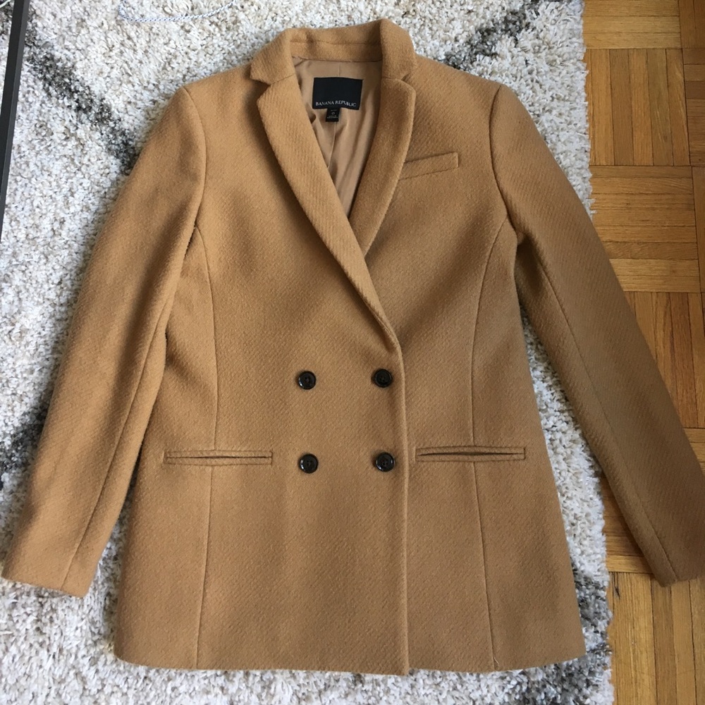 Banana Republic camel double Breasted Blazer