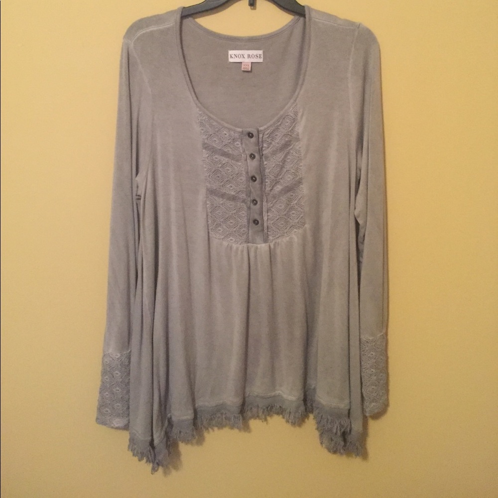 Gray long sleeved blouse