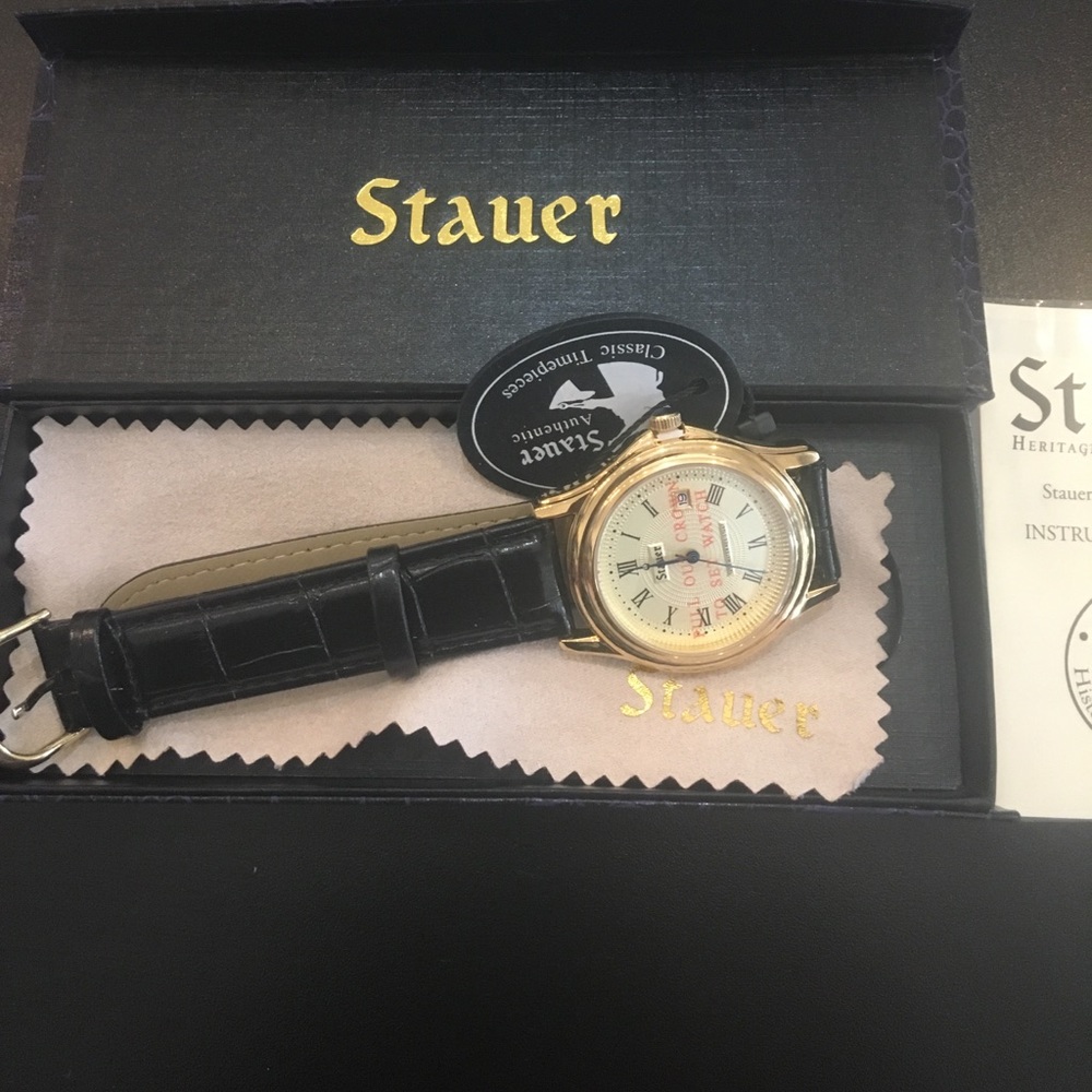 New with tag STAUER make a great gift 🎁