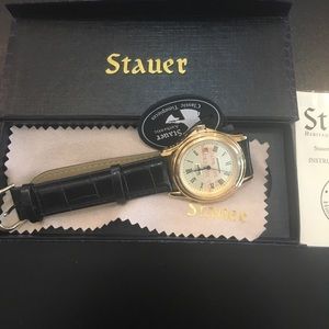 New with tag STAUER make a great gift 🎁