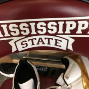 Meet your Posher, Eli