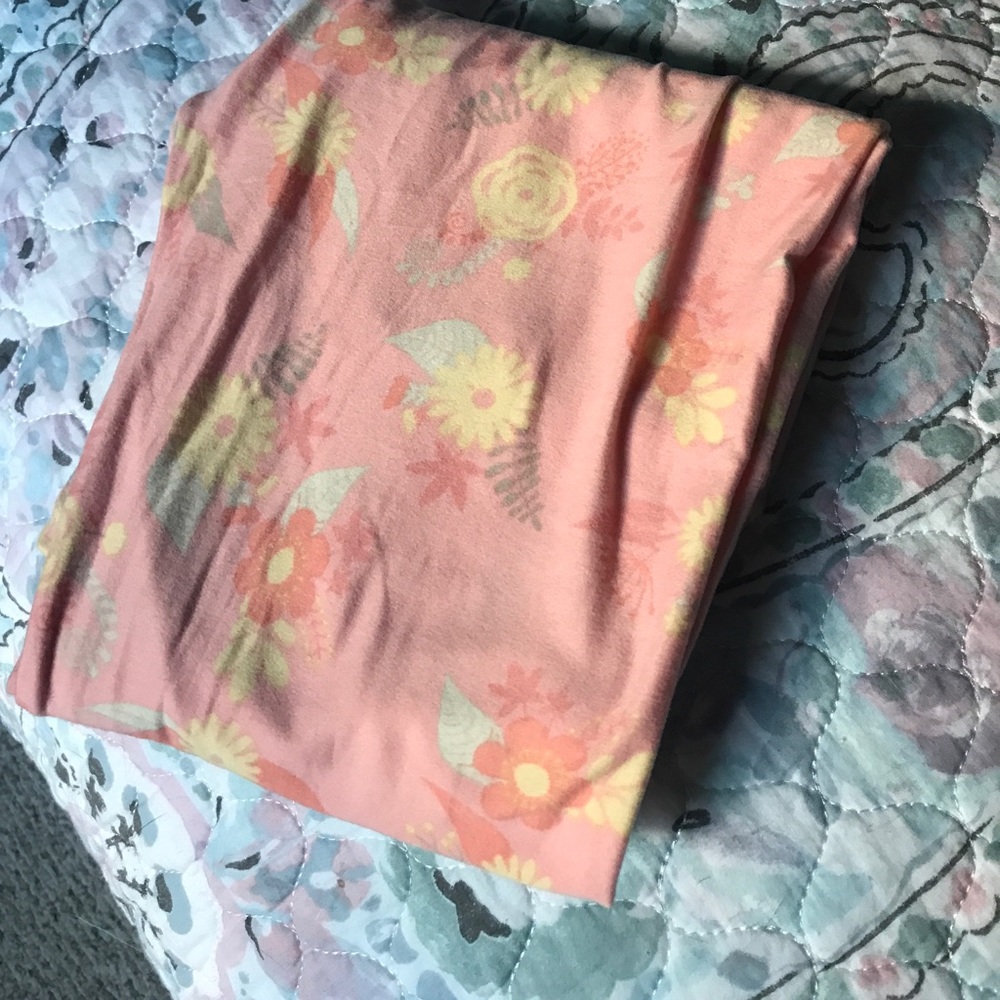 Brand new lularoe leggings OS