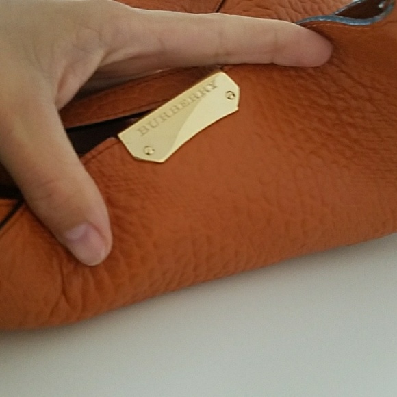 Burberry - Picture 3 of 3