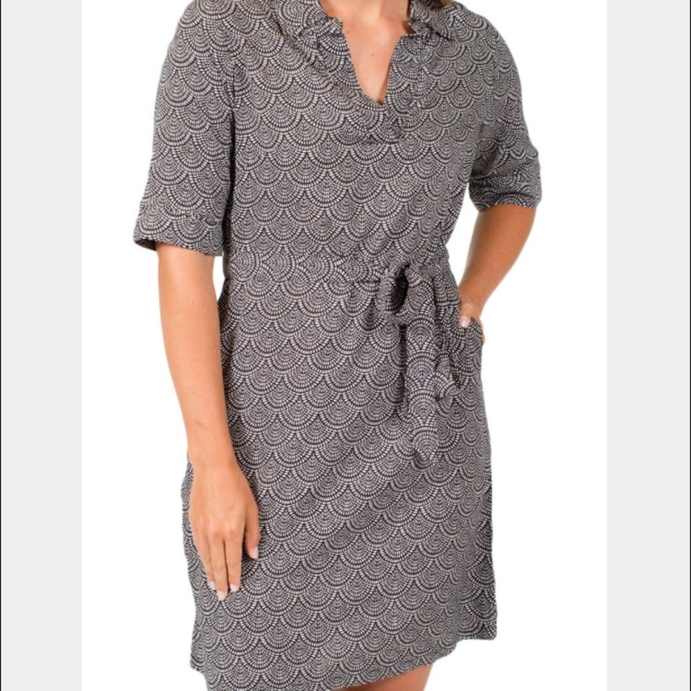 Escapade Short Sleeve Sheridan Dress L