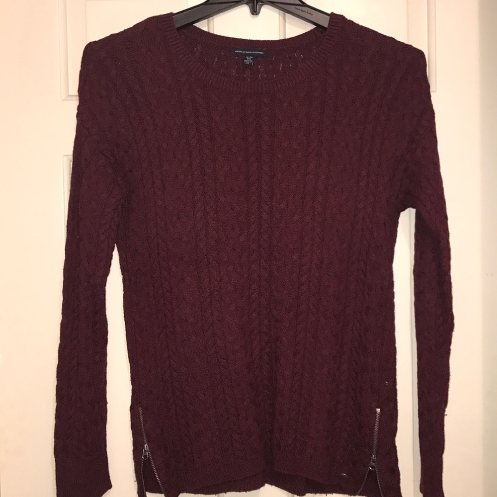 AEO Maroon Sweater