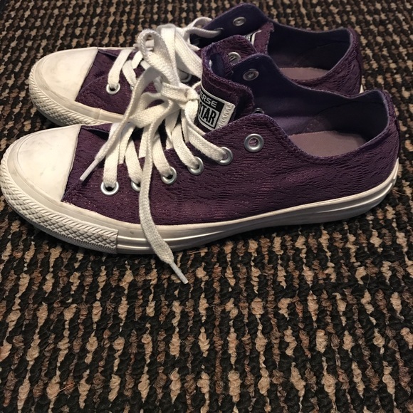 Converse - Picture 2 of 3