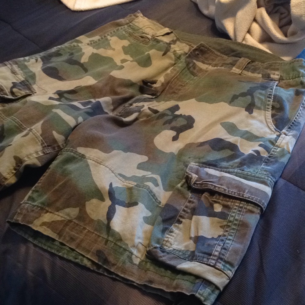 Marc Jacobs Men's Camo Shorts