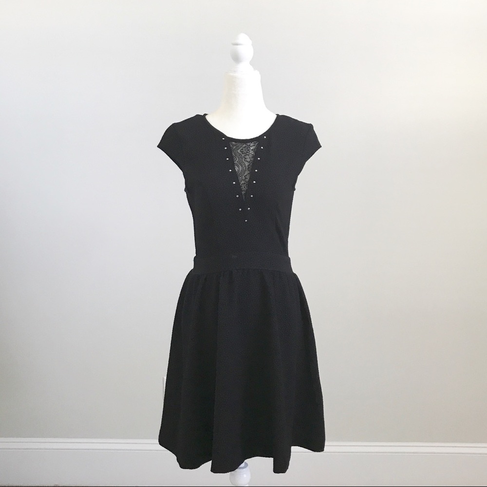 H&M Cap-sleeve Black Dress