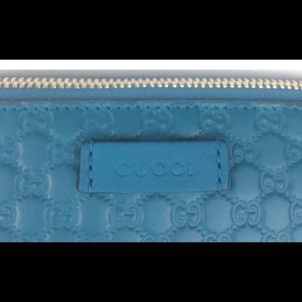 Gucci GG Microguccissima Leather Cosmetic bag. - Picture 2 of 7