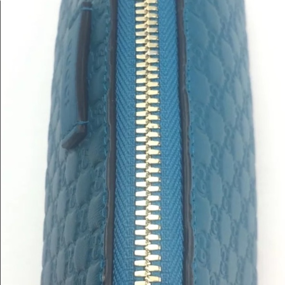 Gucci GG Microguccissima Leather Cosmetic bag. - Picture 4 of 7