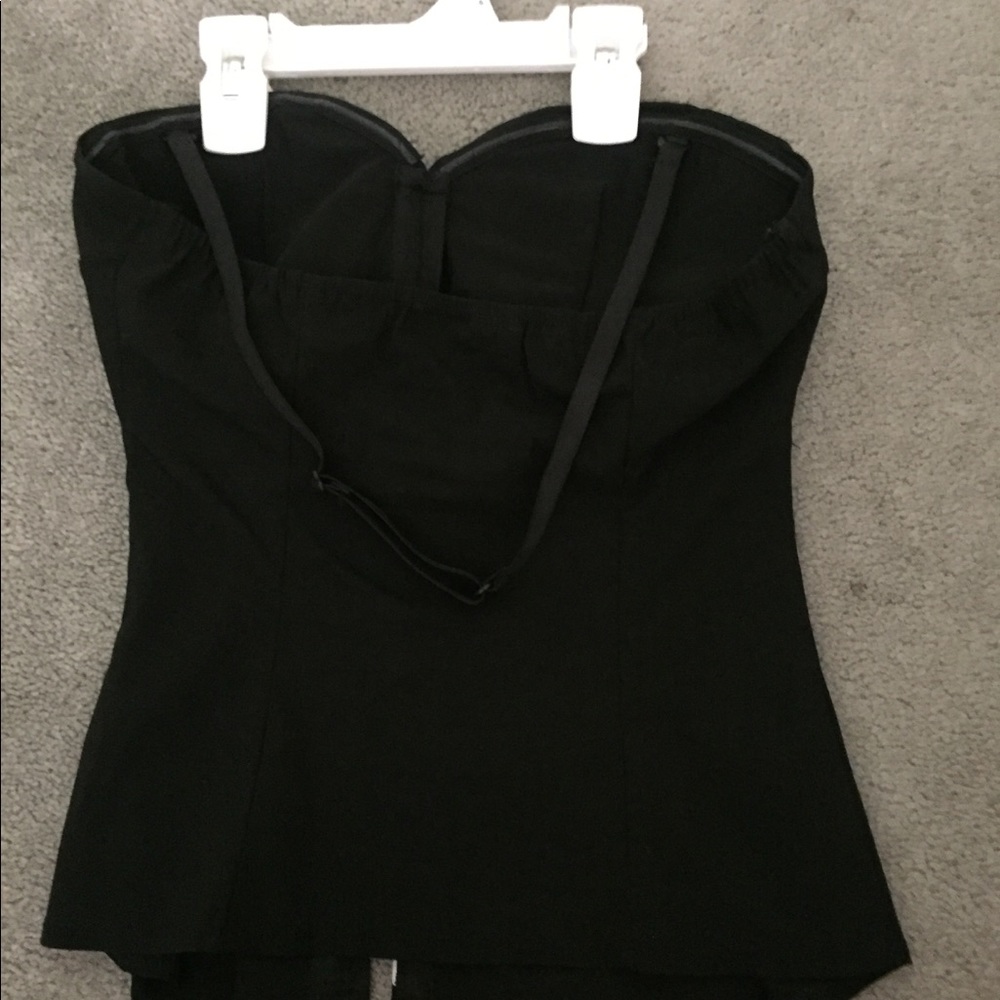 Skeleton Top - Picture 2 of 2