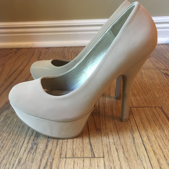 Qupid Shoes - FLASH SALE🎉🎉😎