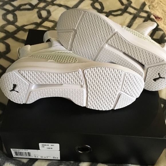 Puma Fenty Trainer size 7 - Picture 3 of 5