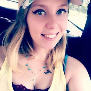 Meet your Posher, Amanda