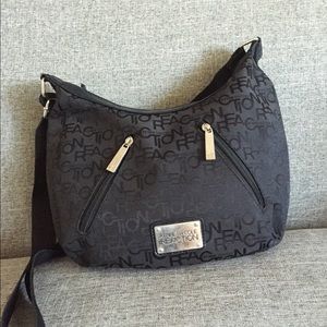 ‼Sale‼️️Kenneth Cole💕 cross body purse black💕