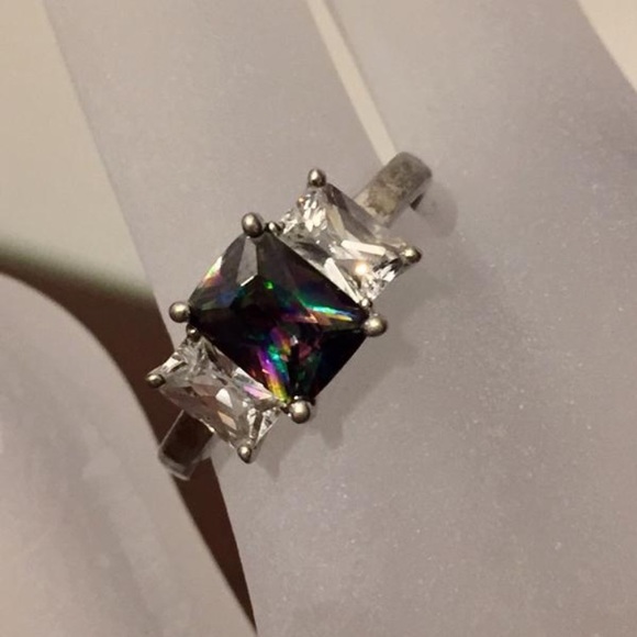 Sterling silver mystic topaz cubic zirconia ring - Picture 1 of 4