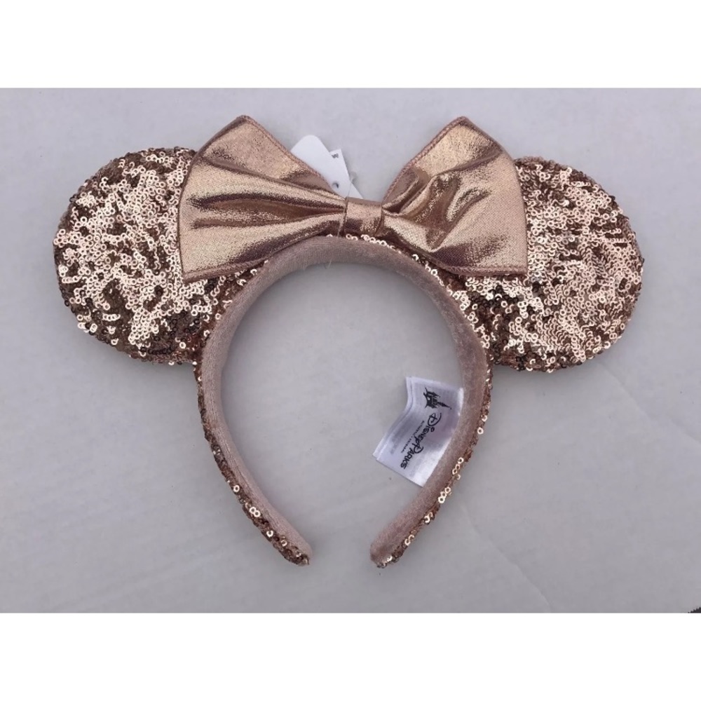 Brand new w/ tags rose gold Disney Mickey ears