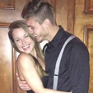 Meet your Posher, Ashlyn