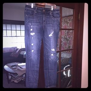 American Eagle Ripped High-Rise Jeggings