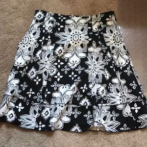 Whit House Black Market Skirt