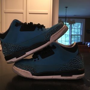 Jordan 3 powder blue size 7 used