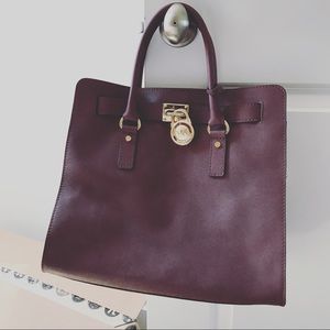 Michael Kors plum shoulder purse