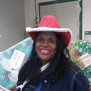 Meet your Posher, Beverly