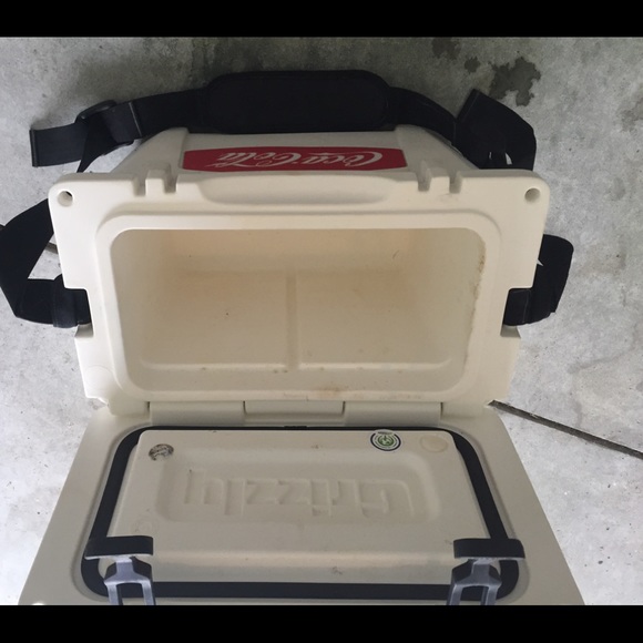 Grizzly cooler 15q - Picture 7 of 8