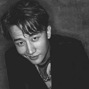 Meet your Posher, Zhe