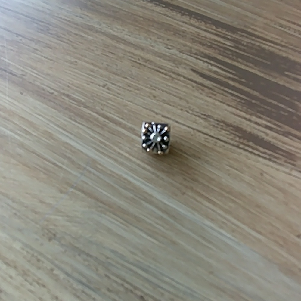 Pandora Sunburst charm