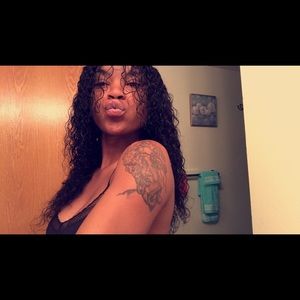 Meet your Posher, Kaylah