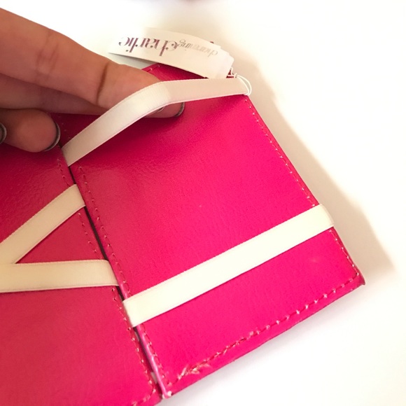 🍰 Pink Card Holder W/Elastic Straps Charming Ch. - Picture 4 of 7