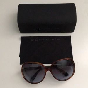 Authentic Marc by Marc Jacobs Tortoise Sunglasses Authentic Marc by Marc Jacobs Tortoise Sunglasses