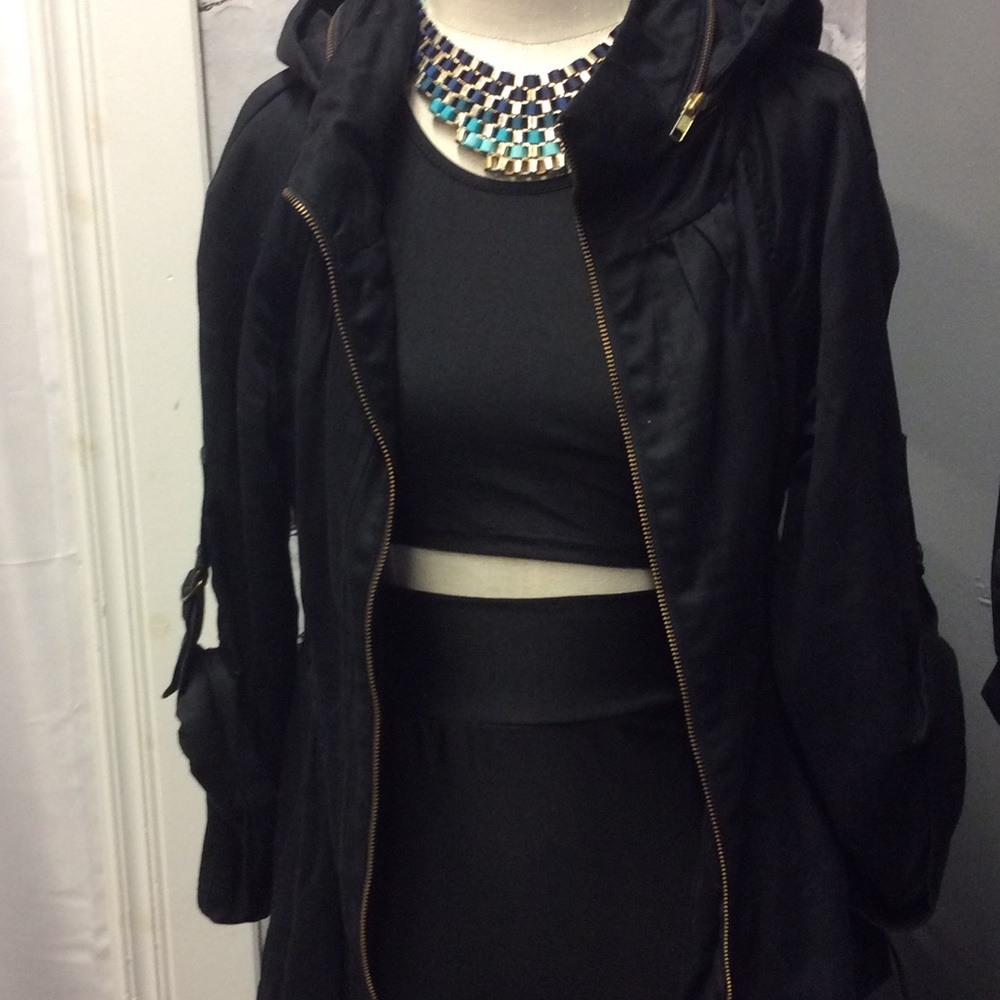 French Connection Lightly lined Fall/Spring Jacket