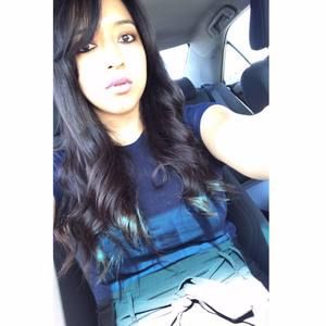 Meet your Posher, Elizabeth