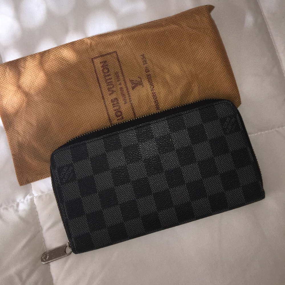 Louis Vuitton Wallet